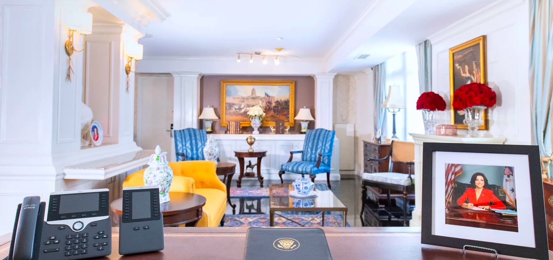 The Selina Meyer Presidential Suite and Lounge, Hamilton Hotel The Selina Meyer Presidential Suite and Lounge, Hamilton Hotel