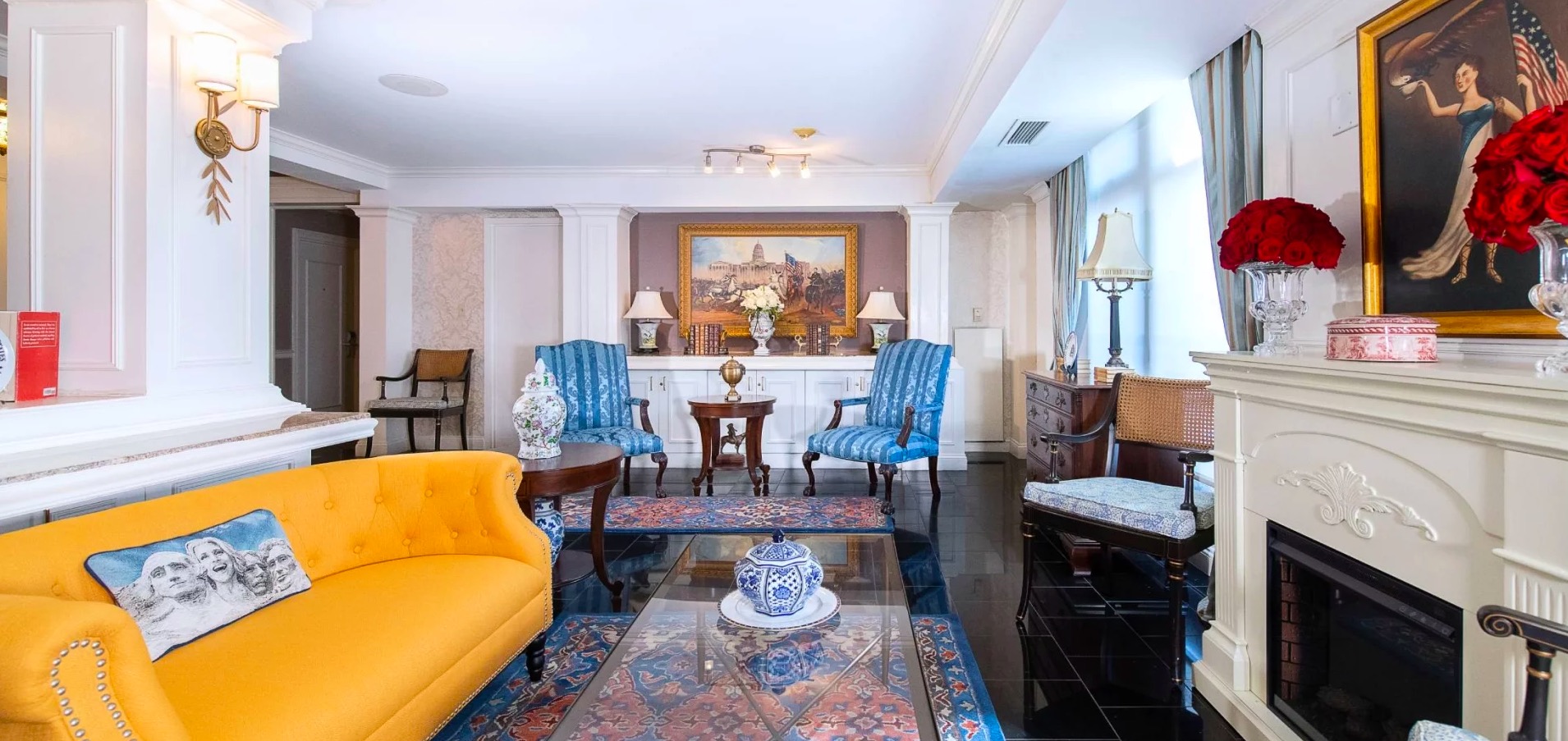 The Selina Meyer Presidential Suite and Lounge, Hamilton Hotel The Selina Meyer Presidential Suite and Lounge, Hamilton Hotel