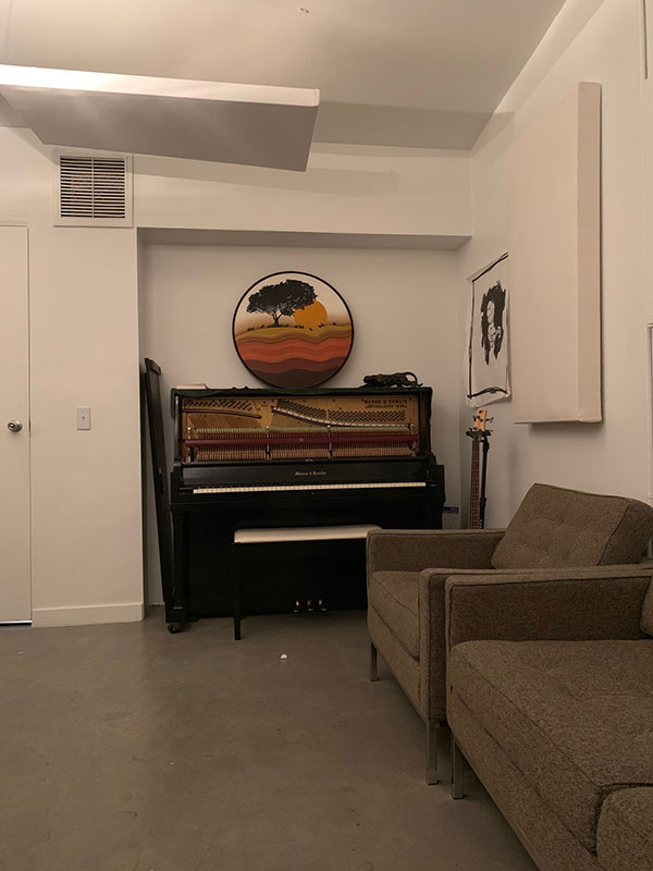 Studio C - An intimate space, originally Ariel Rechtshaid's studio. Studio C - An intimate space, originally Ariel Rechtshaid's studio.