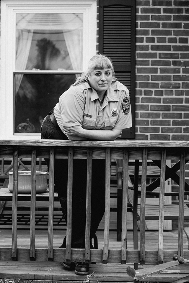 Betty is a front line worker whose biggest concern is contracting the virus and possibly giving it to family, friends or anyone she may have to interact with at work. Photo by <a href="https://www.taniadelcarmen.com/">Tania del Carmen Fernández.</a> Betty