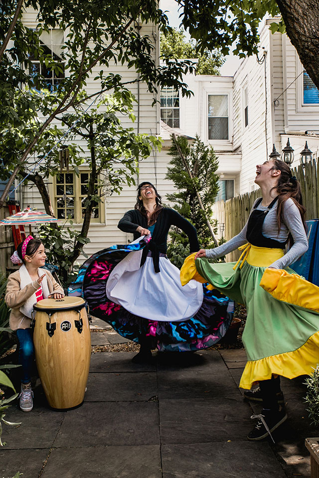 "The depth of the inequities in this country and the world are alarming," says <a href="https://aliciadiazmfa.com/">Alicia Diaz</a> (here with her daughters). Originally from Puerto Rico, Diaz is a dance artist and educator who is the process of reimagining her livelihood. Photo by <a href="https://www.taniadelcarmen.com/">Tania del Carmen Fernández.</a> Alicia
