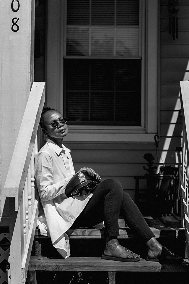 Carol Adams, an essential worker for 30 years, acknowledges the difficulty in communicating and educating the deadliness of the virus. "Surviving this new norm is going to require a lot of patience from everyone," says Adams. Photo by <a href="https://www.taniadelcarmen.com/">Tania del Carmen Fernández.</a> Carol